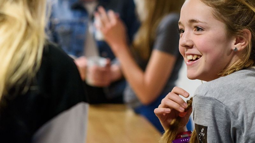 米尔菲尔德学校